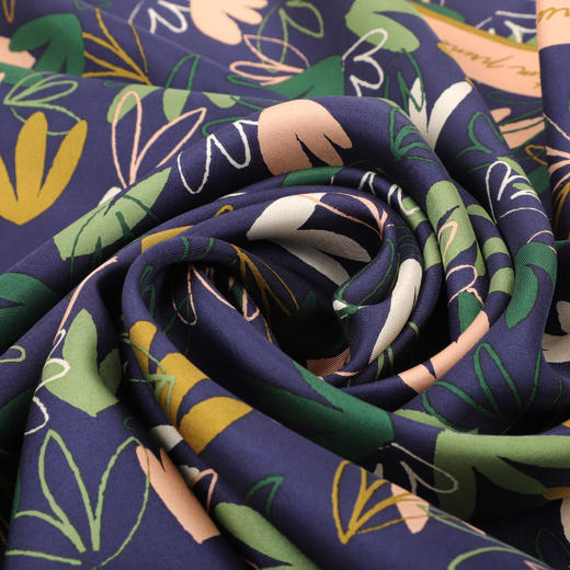 桑蚕丝印花方巾 商品图7