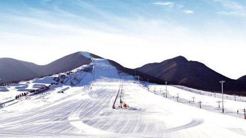 蓟州国际滑雪场索道图片