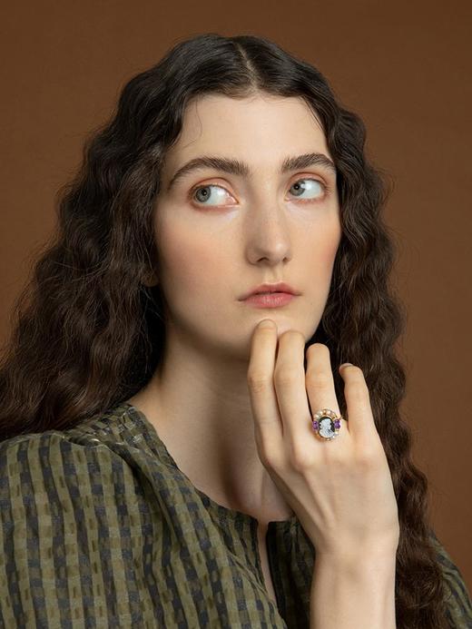 订购6周到｜Vintouch-Lovelies-黑瓷美人像 浮雕 环绕珍珠 戒指［意大利设计师］ 商品图0