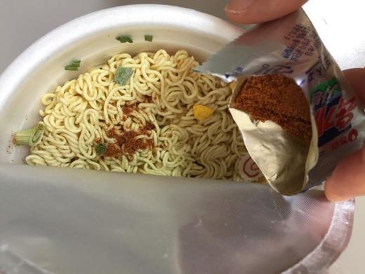 农心辣牛肉小碗面86g농심육개장사발면86g 商品图1