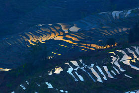 【行摄滇东南】东川红土地、元阳梯田、弥勒、建水古城、网红蚁工坊抚仙湖9日