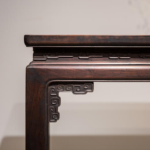 清代红木独板面回纹条桌