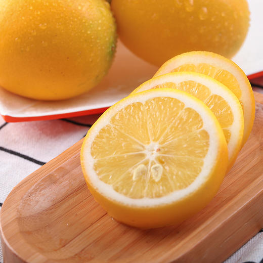 重庆橙香柠檬,果肉饱满,营养丰富,汁多味浓!