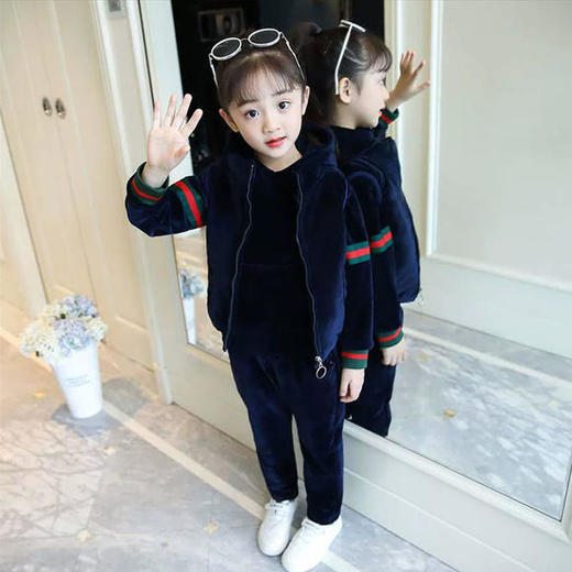 D-HPY201112新款时尚气质加绒加厚丝绒休闲运动三件套 商品图1