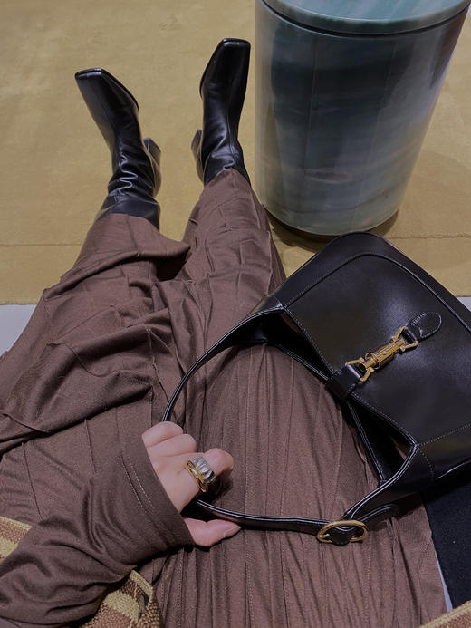 HIDEMI 巧克力色褶皱针织连衣裙 商品图5