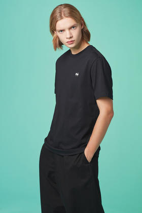 韩国F家斐乐韩国新款徽标Wapen短袖T恤FS2RSC2127X_BLKJPY带授权招加盟代理