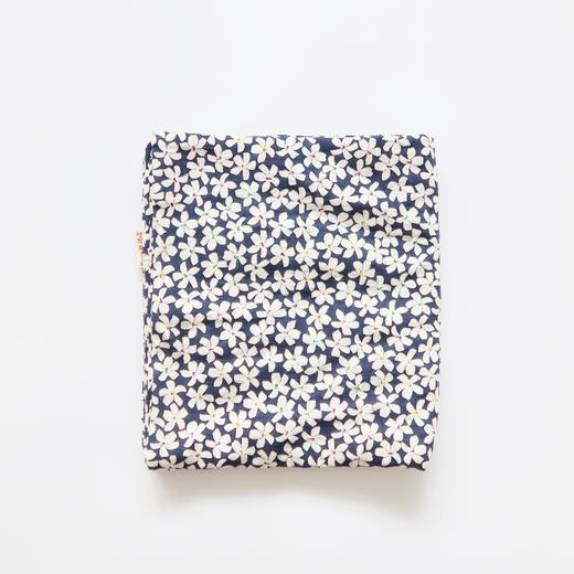 HUJI祤集薄款长围巾插画小花朵朵 商品图0