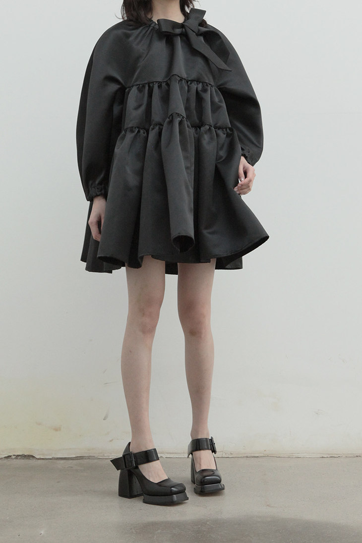 shushutong圆领蝴蝶结连衣裙aw20dr05gw721psst778