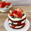 草莓裸蛋糕 · 奶油蛋糕（为造型稳定，外层奶油需用到食品级塑料围边包裹） 商品缩略图0