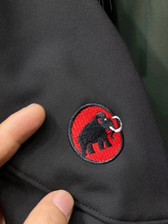 mammut猛犸象男士manaslu男神吴彦祖亲身款户外运动保暖速干软壳夹克