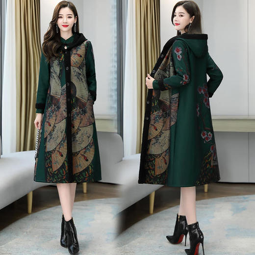 WZNH-HRYZ7172冬季时尚气质优雅印花长款连衣裙配马甲外套 商品图1