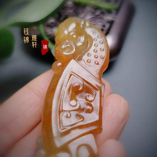 翡翠 “信任”黄翡龙凤挂件 商品图5
