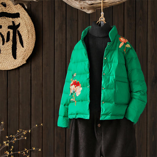 NM-20716秋冬民族风休闲立领短款羽绒服外套女冬季新款90鸭绒羽绒服外套 商品图3