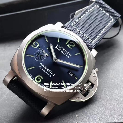 VS新品：沛呐海44MM “超级夜光”PAM1117 镂空三文治超级夜光表盘，金属镭射钛金属表壳，蓝色夜光缝线表带 商品图6