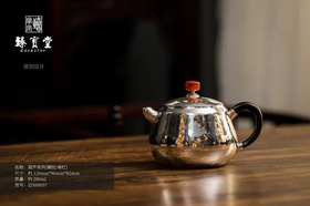 臻宝堂葫芦系 列（锤纹/南红）