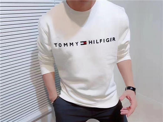 Tommy 这件男士卫衣好看，里面薄绒，颜色多，499到手只要！ 商品图1