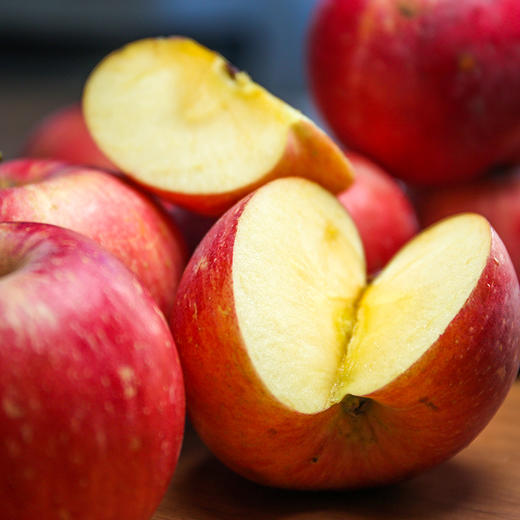 李立君苹果 11月20号发货 山东烟台苹果 皮薄多汁 酸甜适口 不用削皮