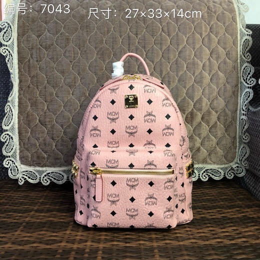 【MCMding级原单】秋冬特价💰520 实拍小号7043 Stark经典双肩背包 商品图0