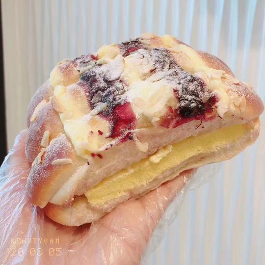 急救包（约10:00出炉）蓝莓果酱➕奶酪夹心 商品图1