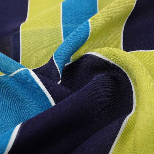 ANNE.KLEIN品牌 出口韩国 羊毛莫代尔时尚围巾 商品图12