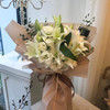 高山积雪----精品多头百合花束 商品缩略图4