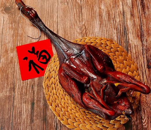 木头鸭子，二十多年老字号，养足三年，成年鸭养到7斤后宰杀，酱晒成3斤多净重 商品图0