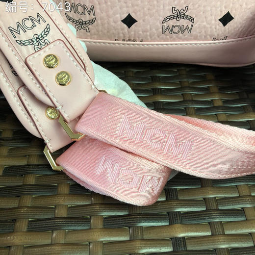 【MCMding级原单】秋冬特价💰520 实拍小号7043 Stark经典双肩背包 商品图7