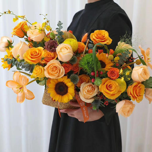 生日鲜花玫瑰花篮【假日酒会】礼花送女生朋友爱人闺蜜领导长辈探望花店鲜花送货上门 商品图0