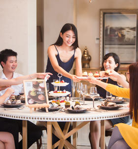 20~30人份（冷泡茶），摩登下午茶+杯子蛋糕+巴斯克+冰酪蛋糕+蛋糕卷+冷泡茶30杯（茶歇）