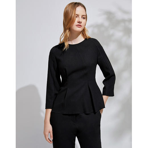 EITIE爱特爱春季新款气质通勤百搭纯色经典羊毛T恤小上衣女6113802 商品图6