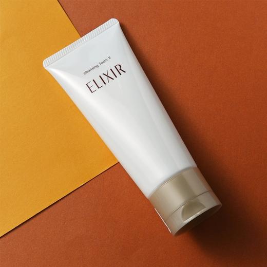 日本 ELIXIR怡丽丝尔 活颜深层清洁弹力滋润/清爽洗面奶 145g 商品图0