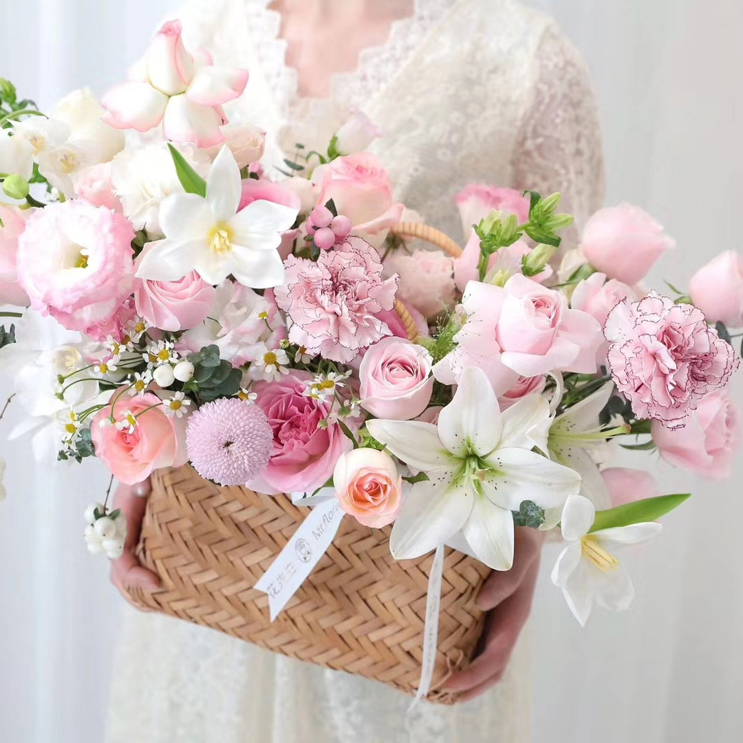 生日鲜花玫瑰花篮礼花送女生朋友爱人闺蜜领导长辈探望花店鲜花送货上门