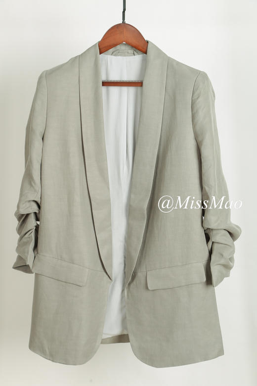 清仓特价/不退不换/ 轻便有型可职场可休闲青果领休闲西装，深绿，浅灰两色可 商品图7