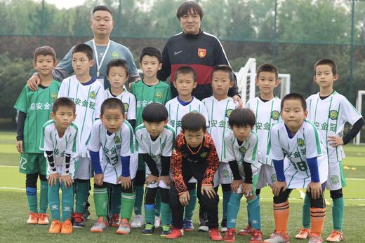 房山加州水郡足球 国安金冠外教足球课 39 9元抢2节房山最专业的外教中英文足球课 向日葵亲子平台
