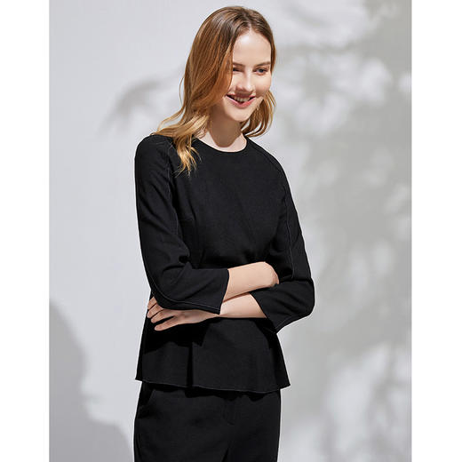 EITIE爱特爱春季新款气质通勤百搭纯色经典羊毛T恤小上衣女6113802 商品图8