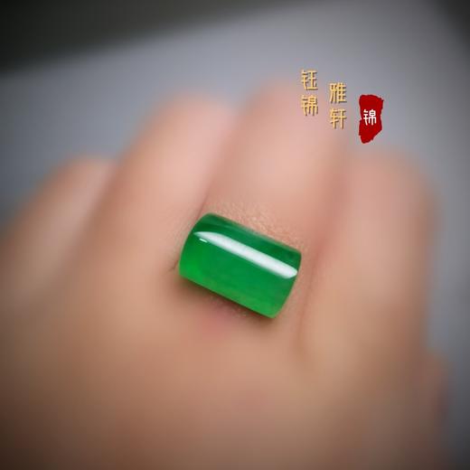 满绿翡翠长方戒面 商品图1