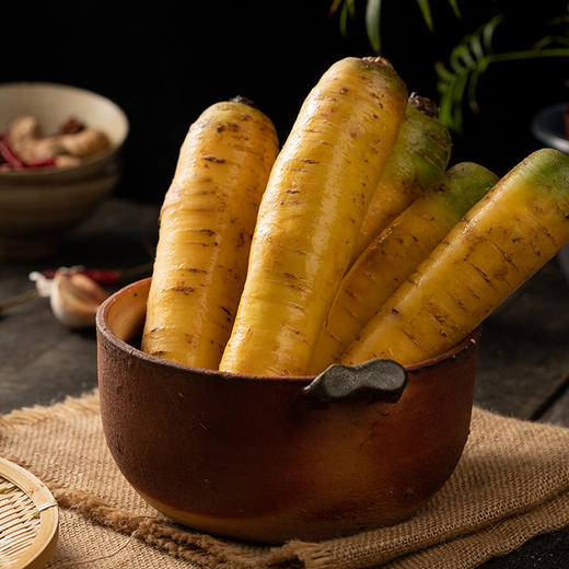 新疆黄胡萝卜 抓饭专用未清洗萝卜 5斤/箱 商品图1