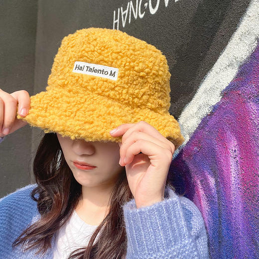 【买1送1 慵懒随性】毛绒布渔夫帽 修饰脸型 轻盈厚实 秋冬防寒 持久耐穿 舒适毛绒布 轻松锁住温度 商品图9