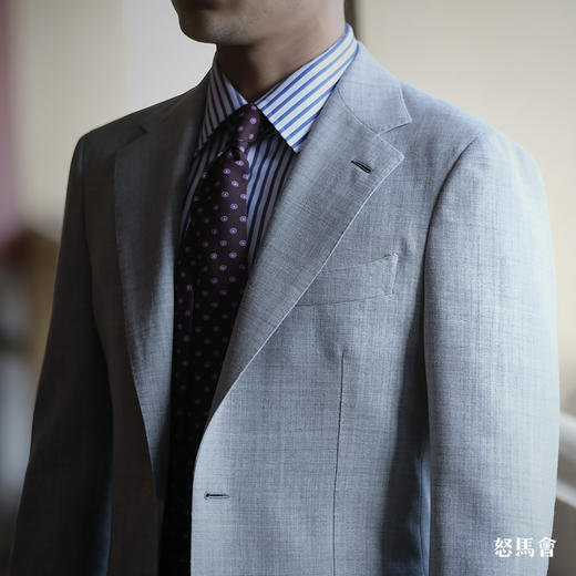 Hardy Minnis Fresco III Original 强捻抗皱浅灰色意式全麻衬套装 商品图1