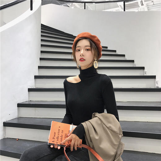 秋季新款高领上衣女装韩风百搭修身显瘦露单肩打底休闲毛衣针织衫 商品图0