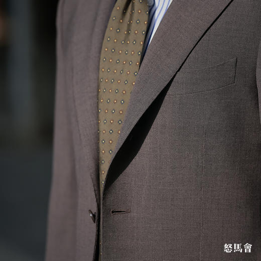 Hardy Minnis Fresco III Original 强捻抗皱棕色意式全麻衬套装 商品图2