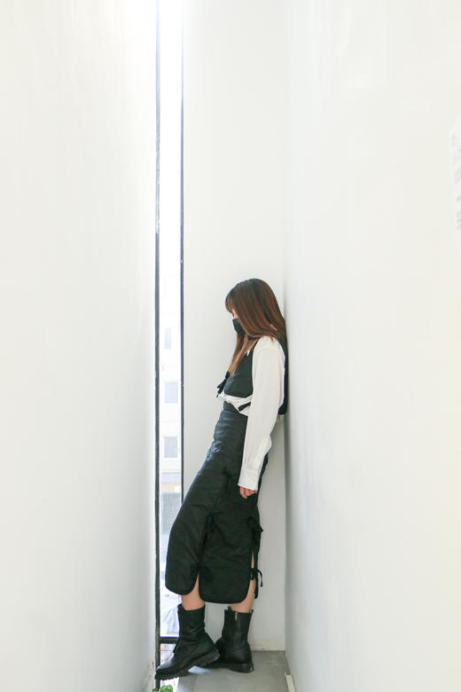 pu夹层半裙-十点睡觉 商品图1