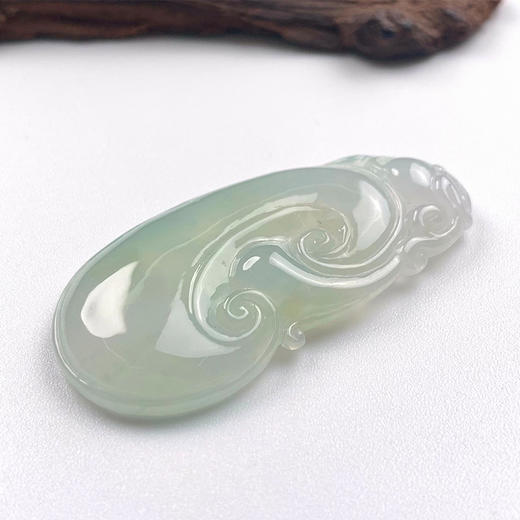 派瑞翡翠 翡翠挂件 糯种 飘绿花 商品图3