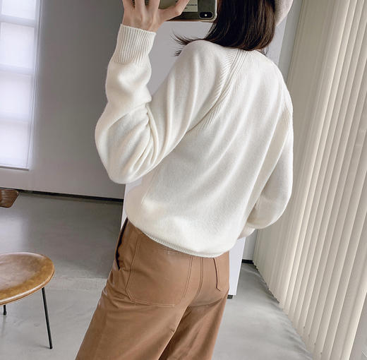 6折 纪梵希 圆领插肩4G提花 针织衫 两色可选 BM2570 商品图1