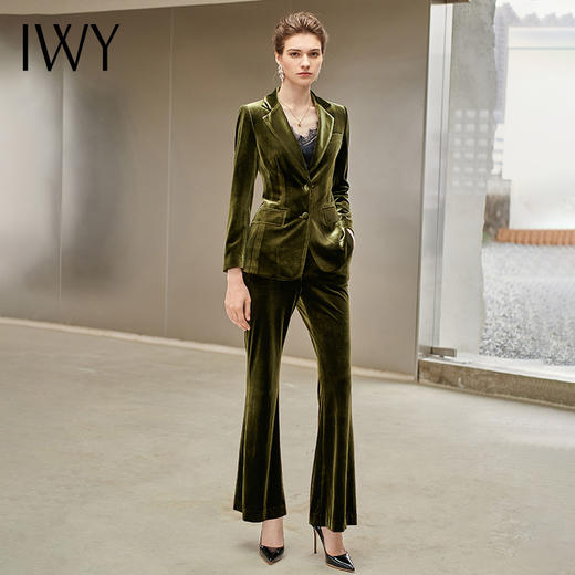IWY/金丝绒橄榄绿长袖西装微喇长裤套装204012C1P3 商品图0