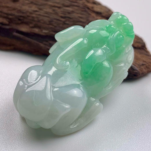 派瑞翡翠 翡翠挂件 糯种 飘绿花 商品图3