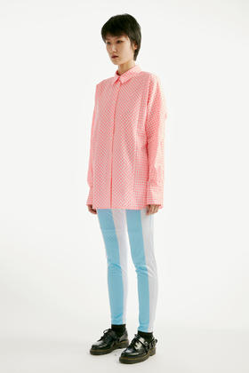 没边 尖领衬衣 白底荧光粉红