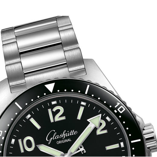 格拉苏蒂原创 （Glashütte Original）SeaQ Panorama Date SeaQ大日历腕表 1-36-13-01-80-70 商品图2