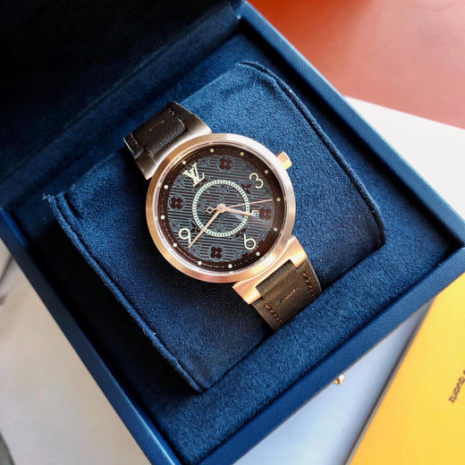 LV超神之作！LV——TAMBOUR SLIM全系列陆续空降市场！致敬原厂 完成使命！
【三大超级亮点】腕表尺寸34mm 商品图1