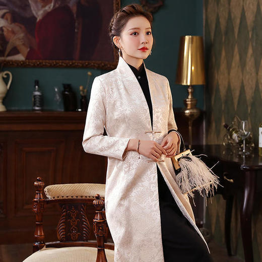 XGT-T2491修身舒适软提花中国风夹棉旗袍外套 商品图0